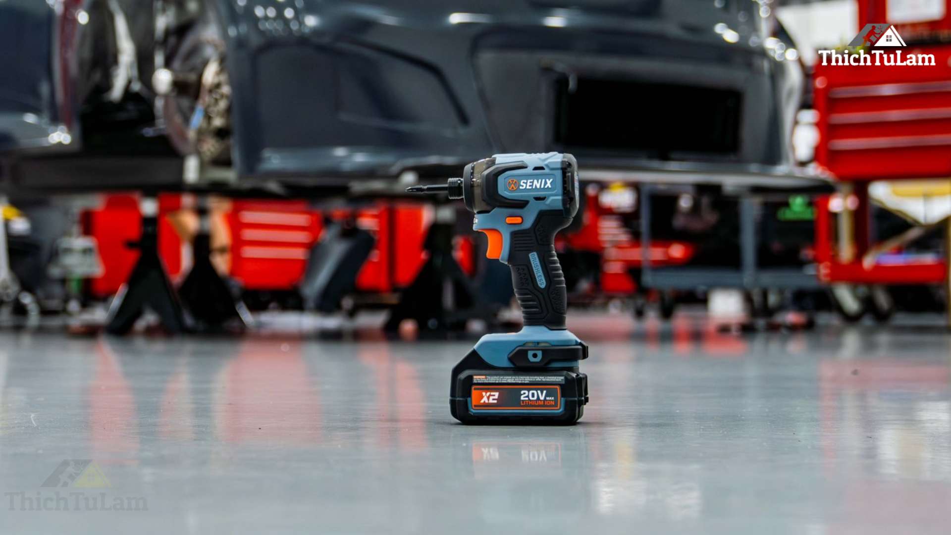 Máy bắn vít pin Senix