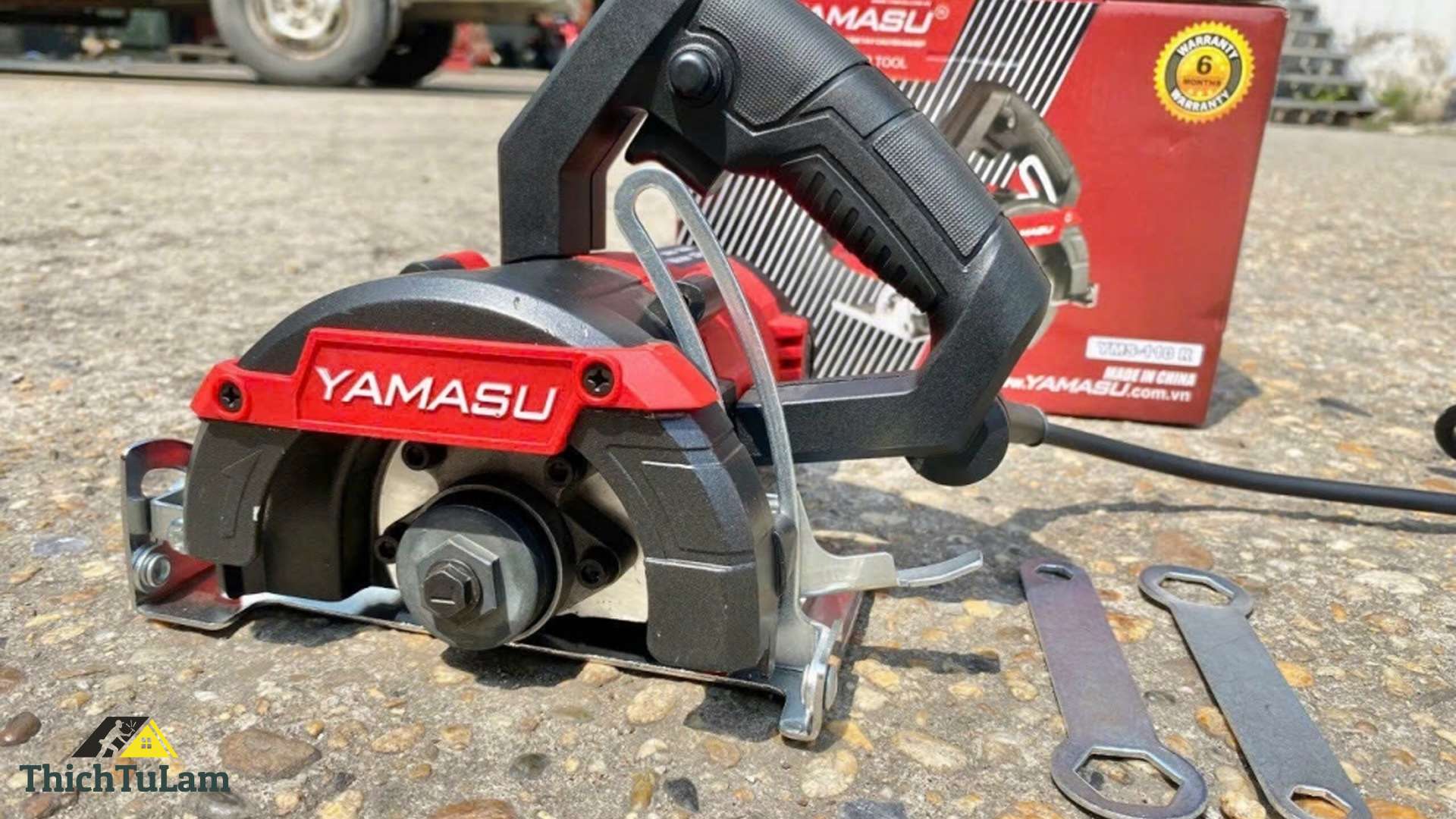 Máy cắt gạch 110mm, 1050W Yamasu YMS-110R