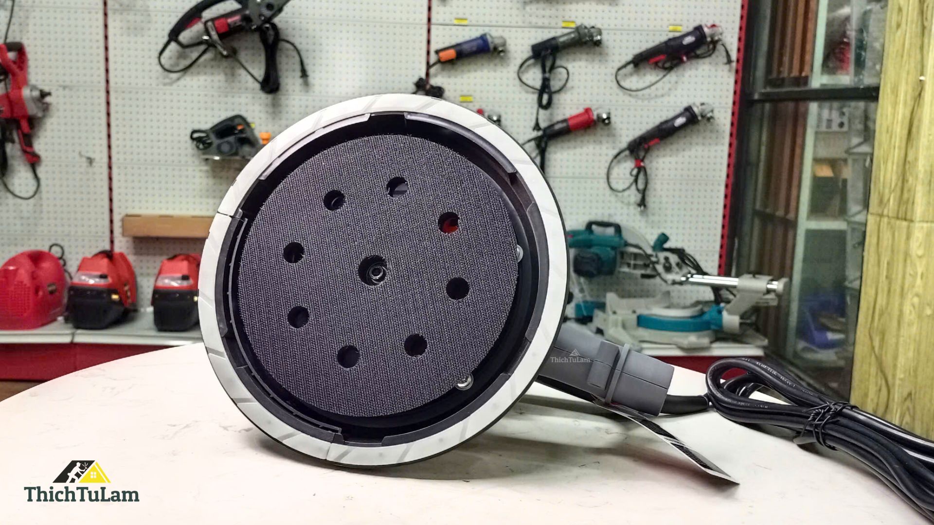 Máy chà tường có đèn Hukan G2-DS5819