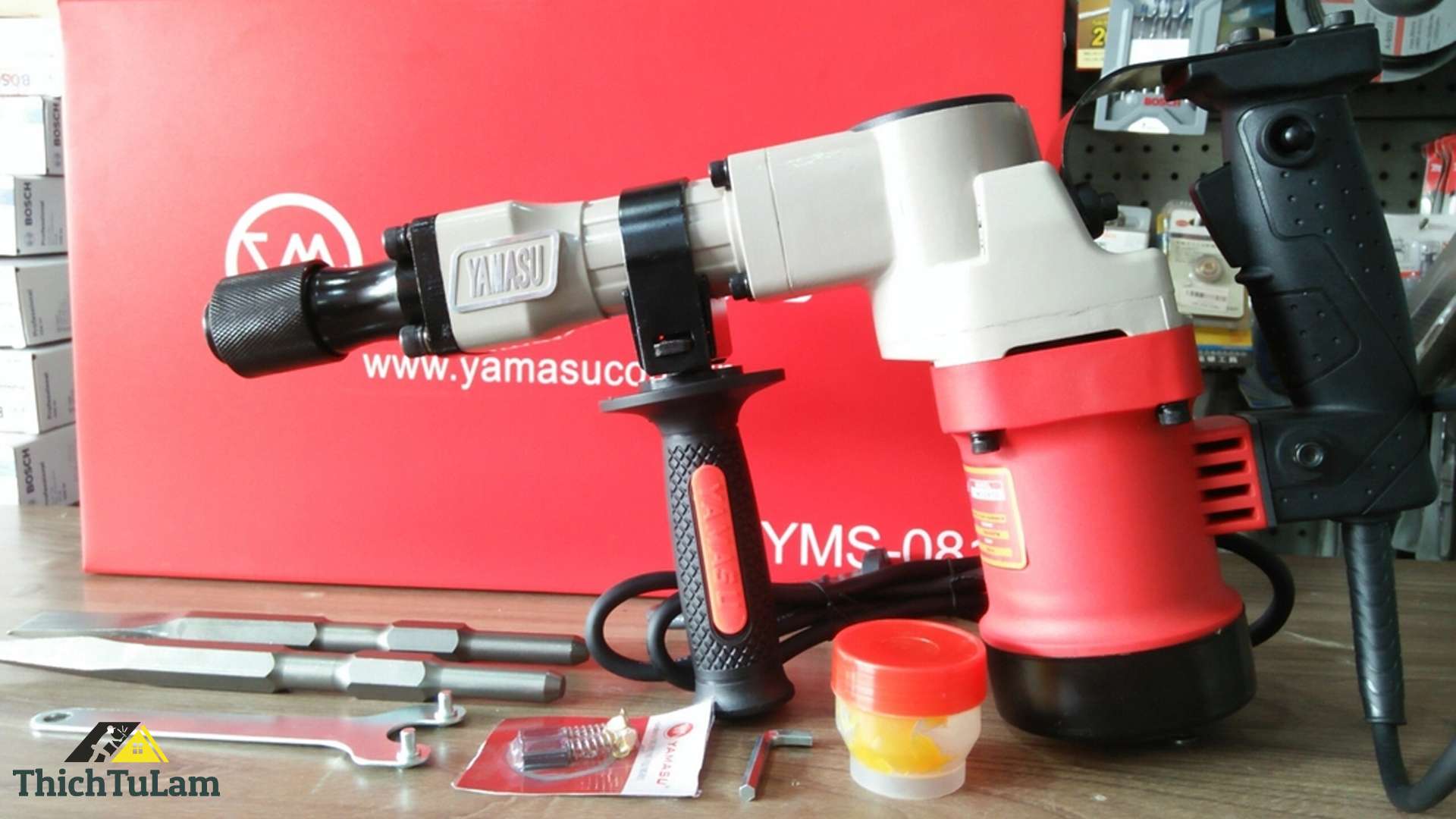 Máy Đục Bê Tông Yamasu YMS-0810: Tất Tần Tật Thông Tin Cần Biết