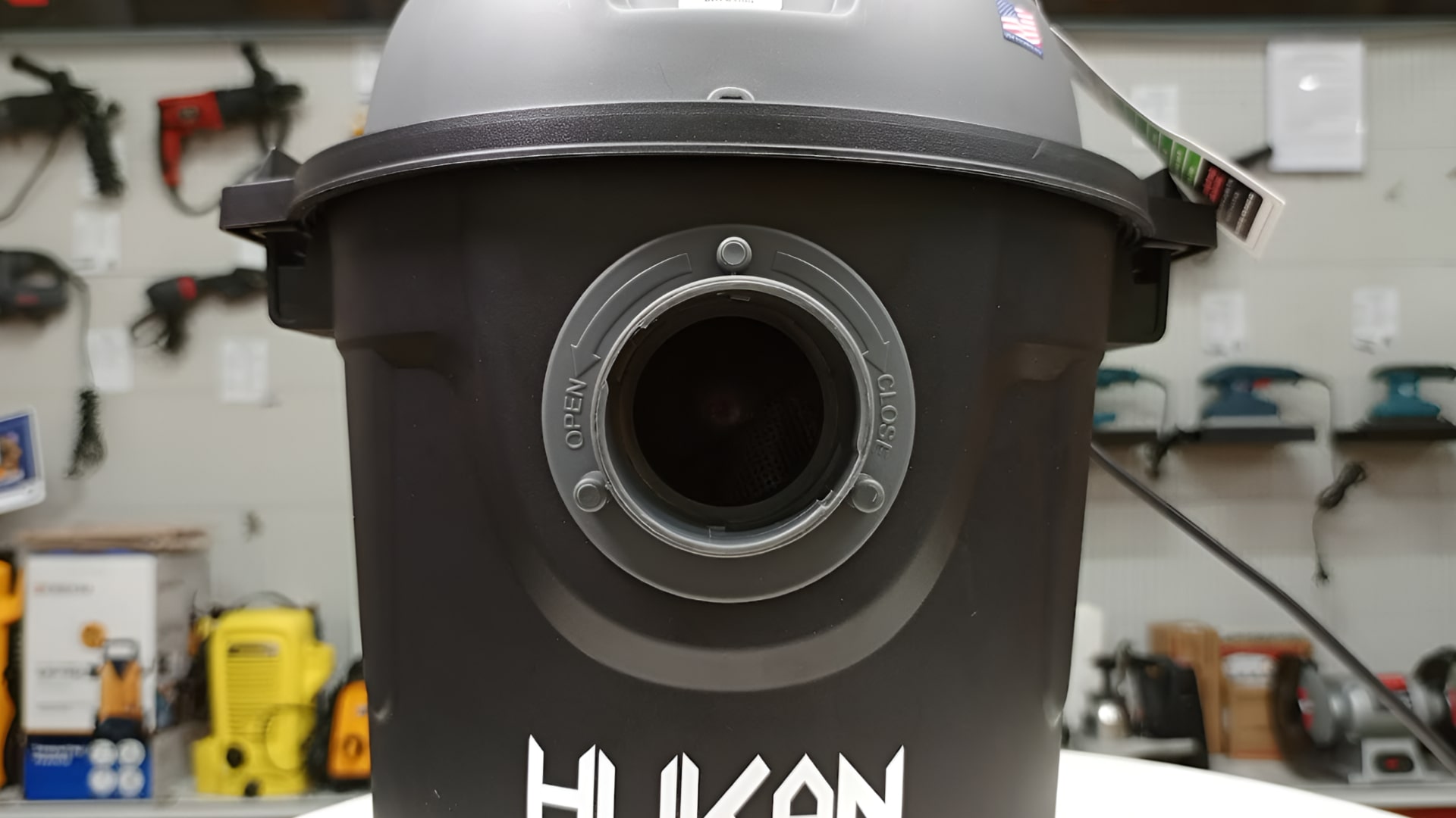 Máy hút bụi 10L Gen 2 Hukan HK-G2-HBCN10L