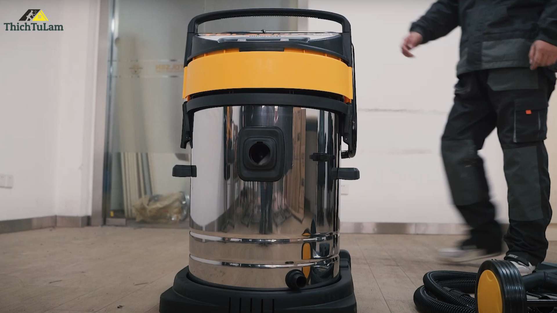 Máy hút bụi Tolsen 79610