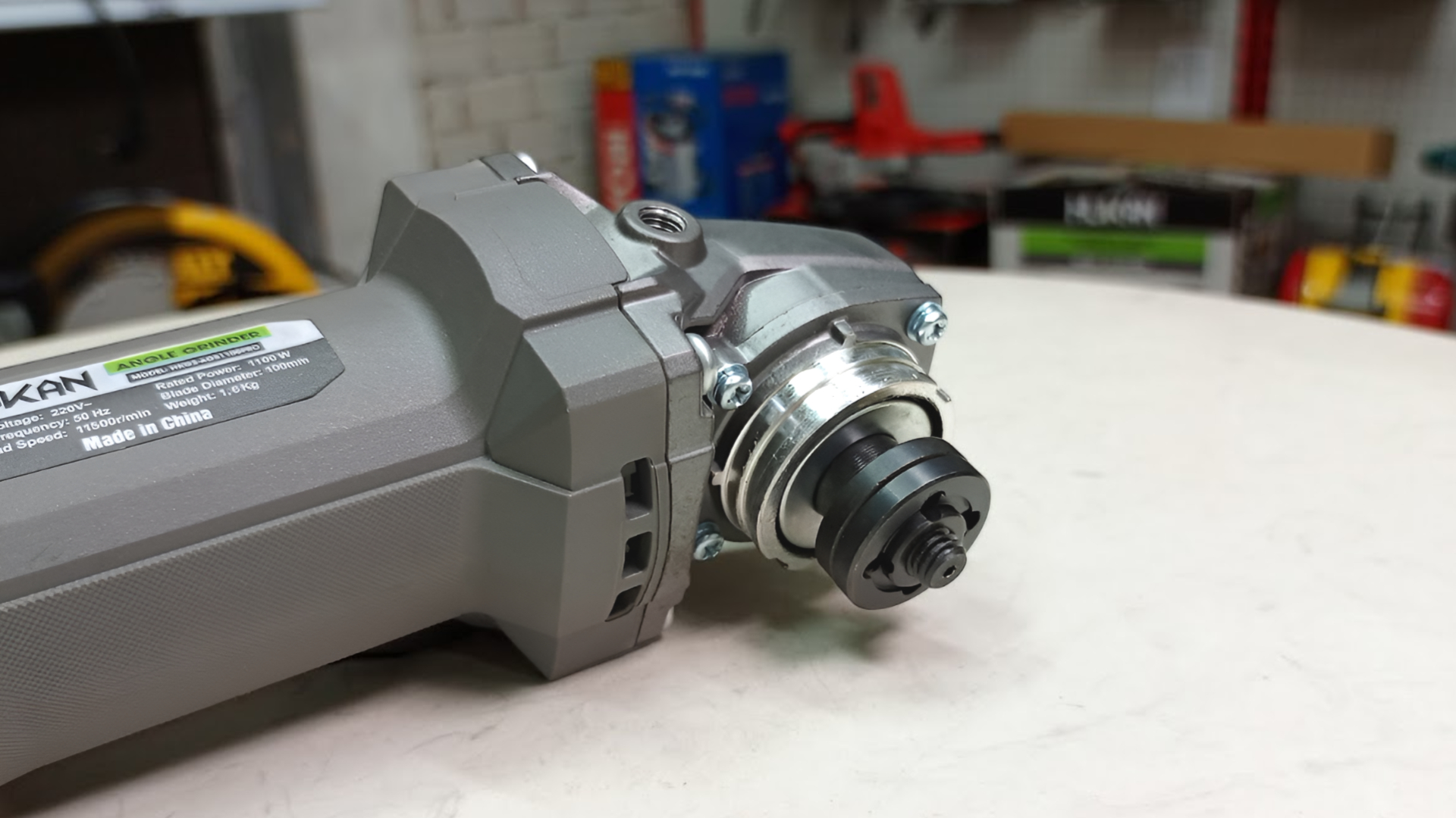 Máy mài công tắc trượt 100mm 1100W (đa tốc độ) Hukan HKG2-AG51100PRO