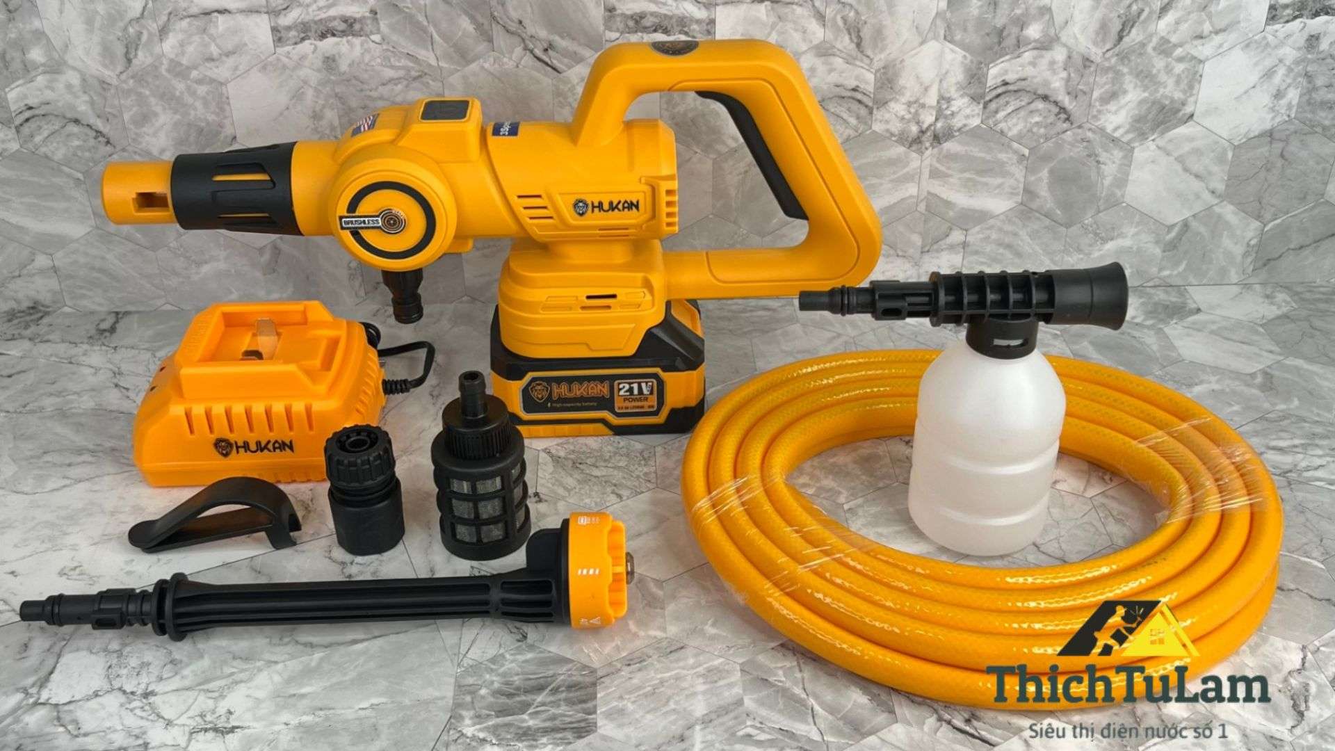 Thân máy, pin và phụ kiện máy rửa xe HUKAN HK-PW3828BL