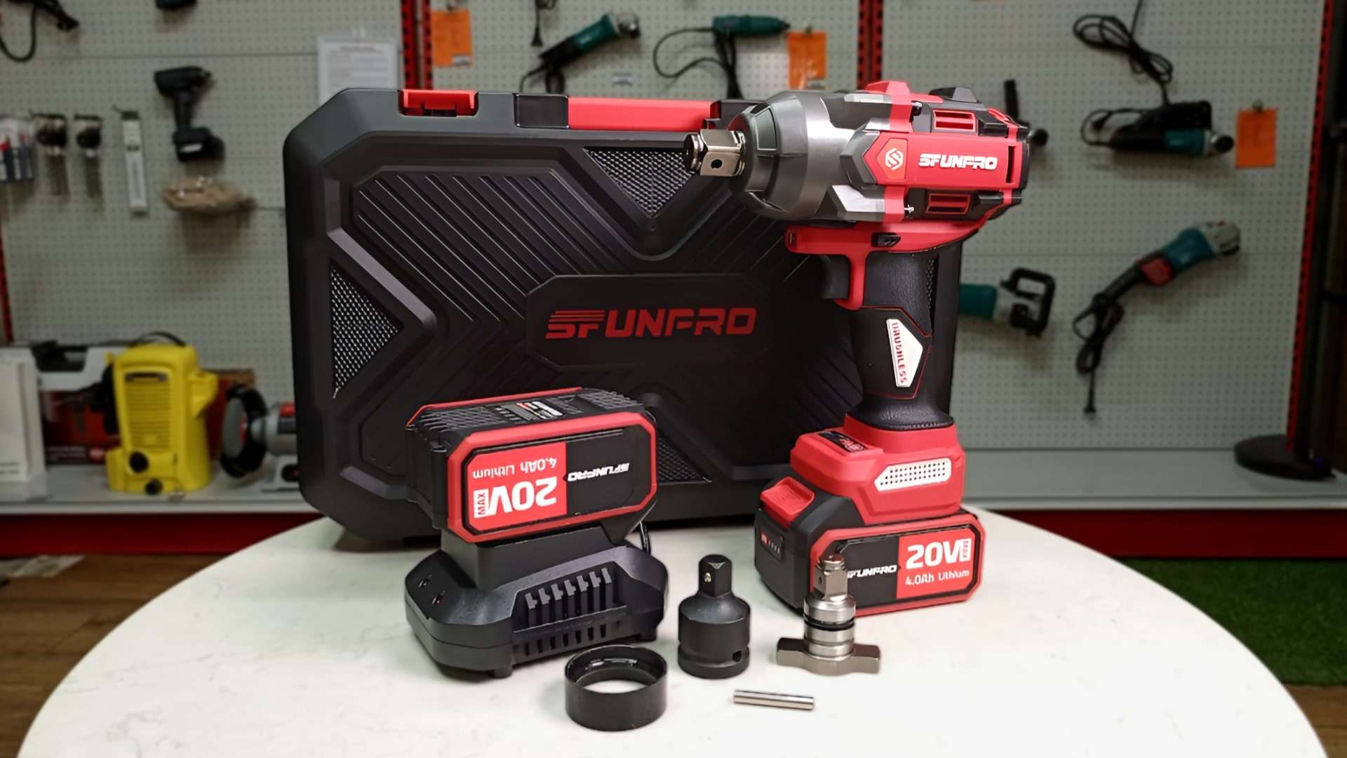 Máy bắn bu lông pin M21 1000Nm Sfunpro S20M1000A-4.0 (2 pin 4Ah + 1 sạc)