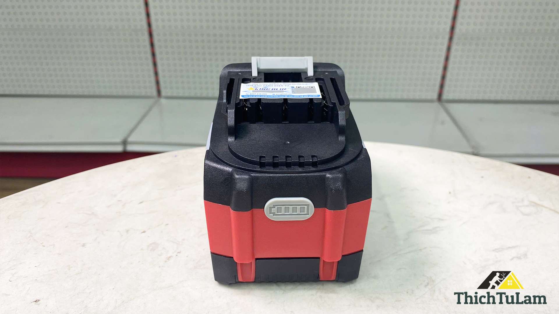 Pin 6.0Ah chân Makita Kingblue MP6018