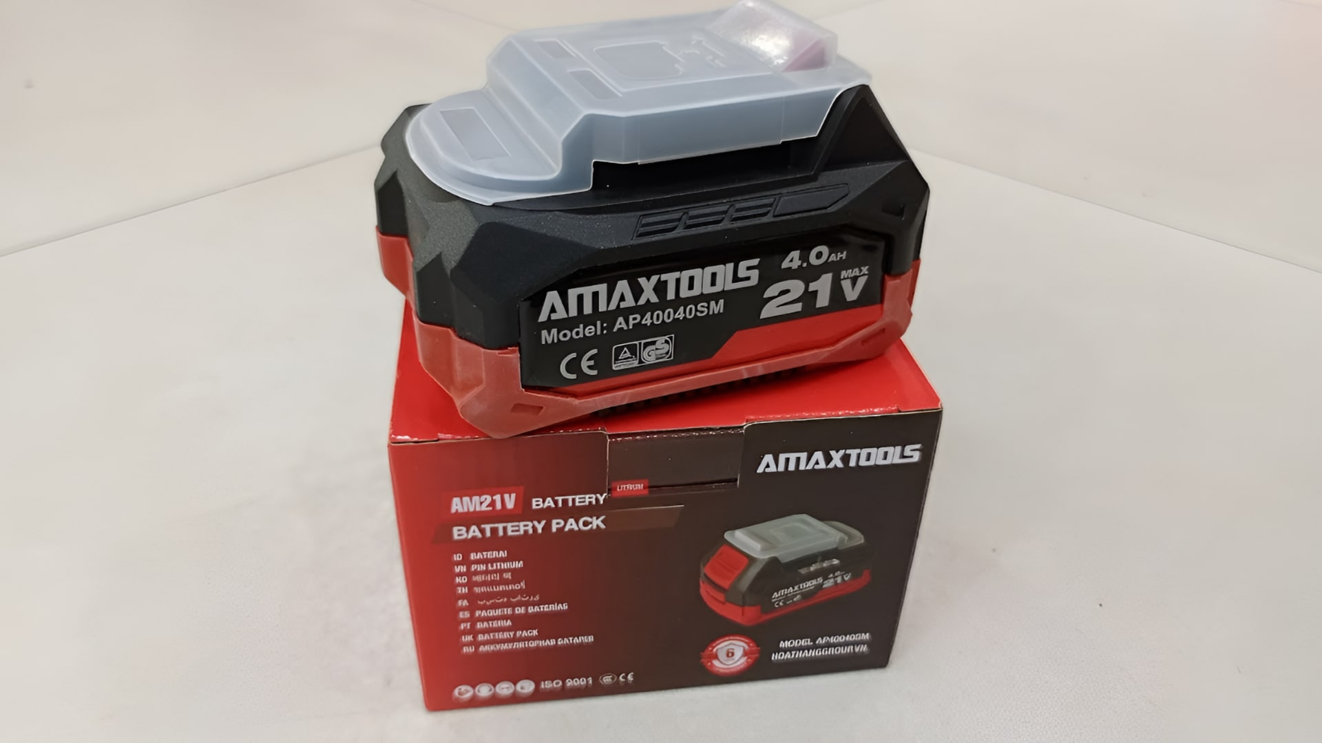 Pin M21 - 4Ah (Chân chung Makita) Amaxtools AP40040SM