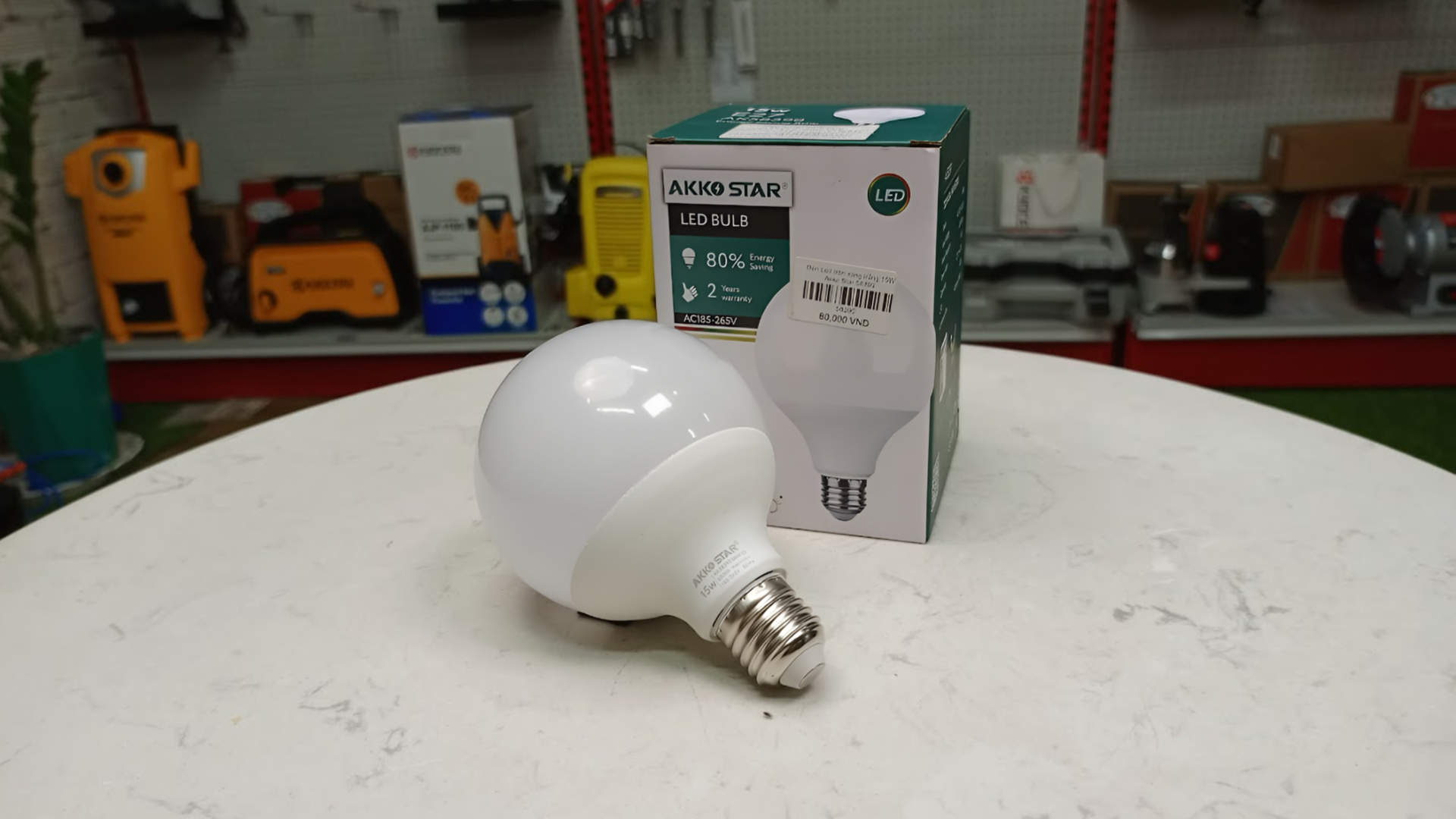 Đèn Led tròn sáng trắng 15W AKKO STAR 58390