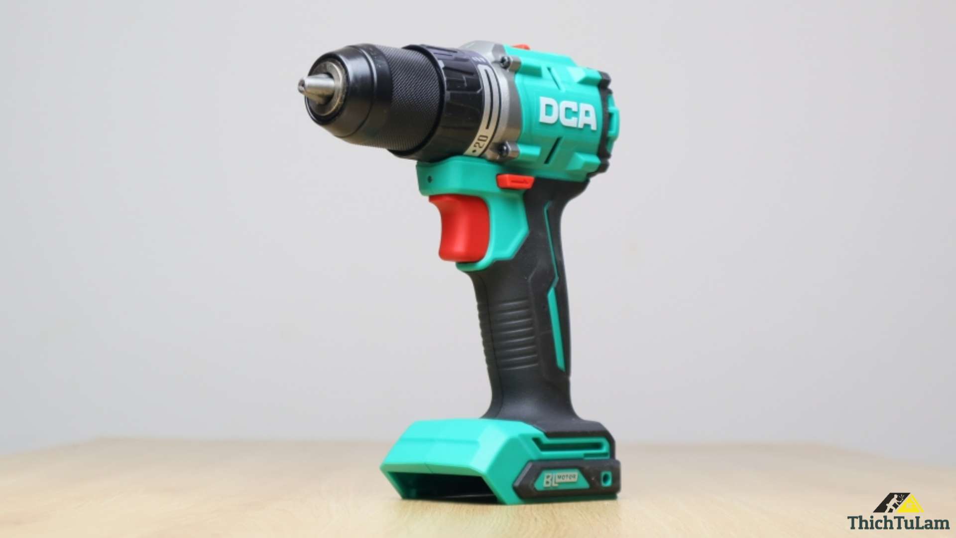 Thân máy khoan/khoan động lực pin không chổi than DCA ADJZ2060iZ