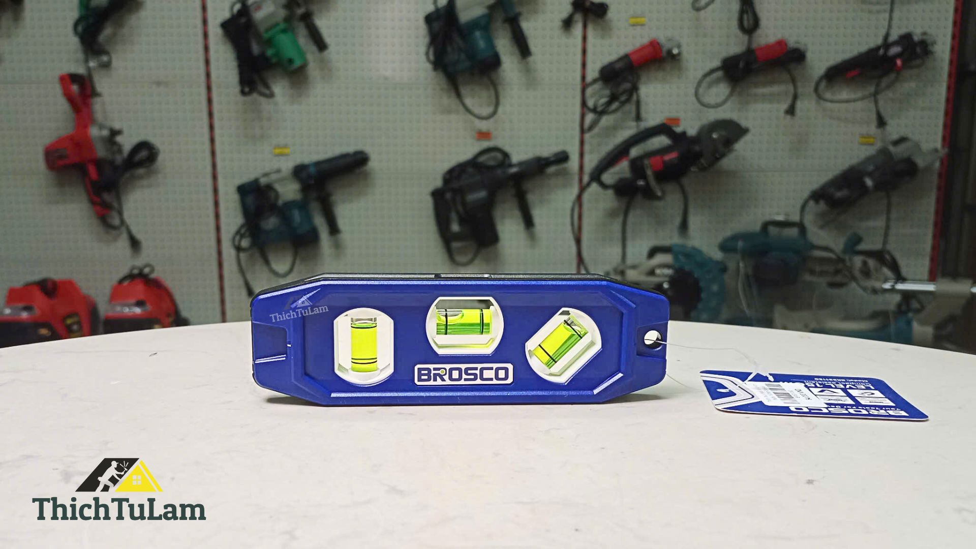 Thước thủy nhựa có từ kích thước 150mm Brosco BR531150