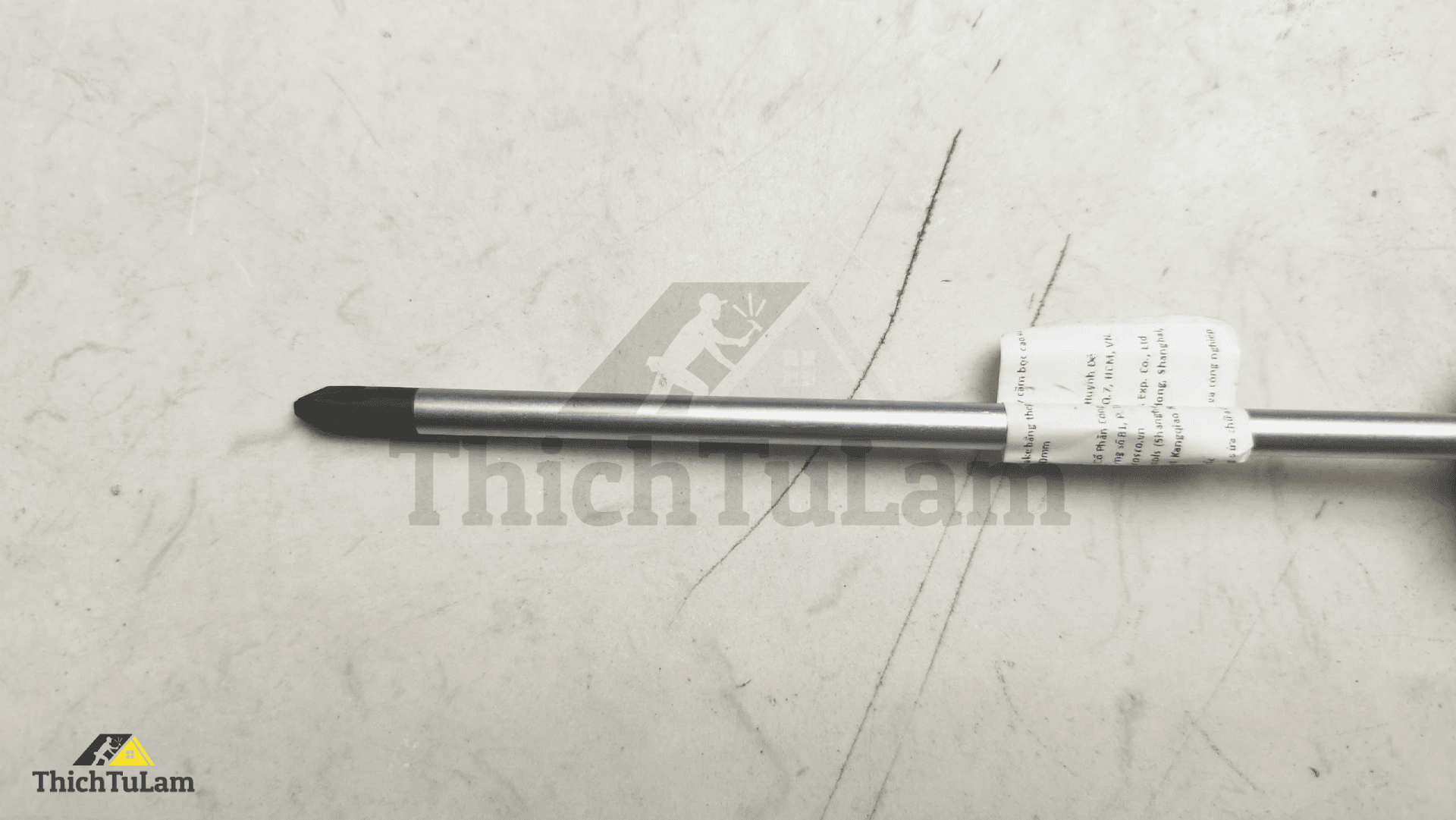 Tua vít bake bằng thép Cr-V tay cầm bọc cao su PH2x150mm Kendo 20132