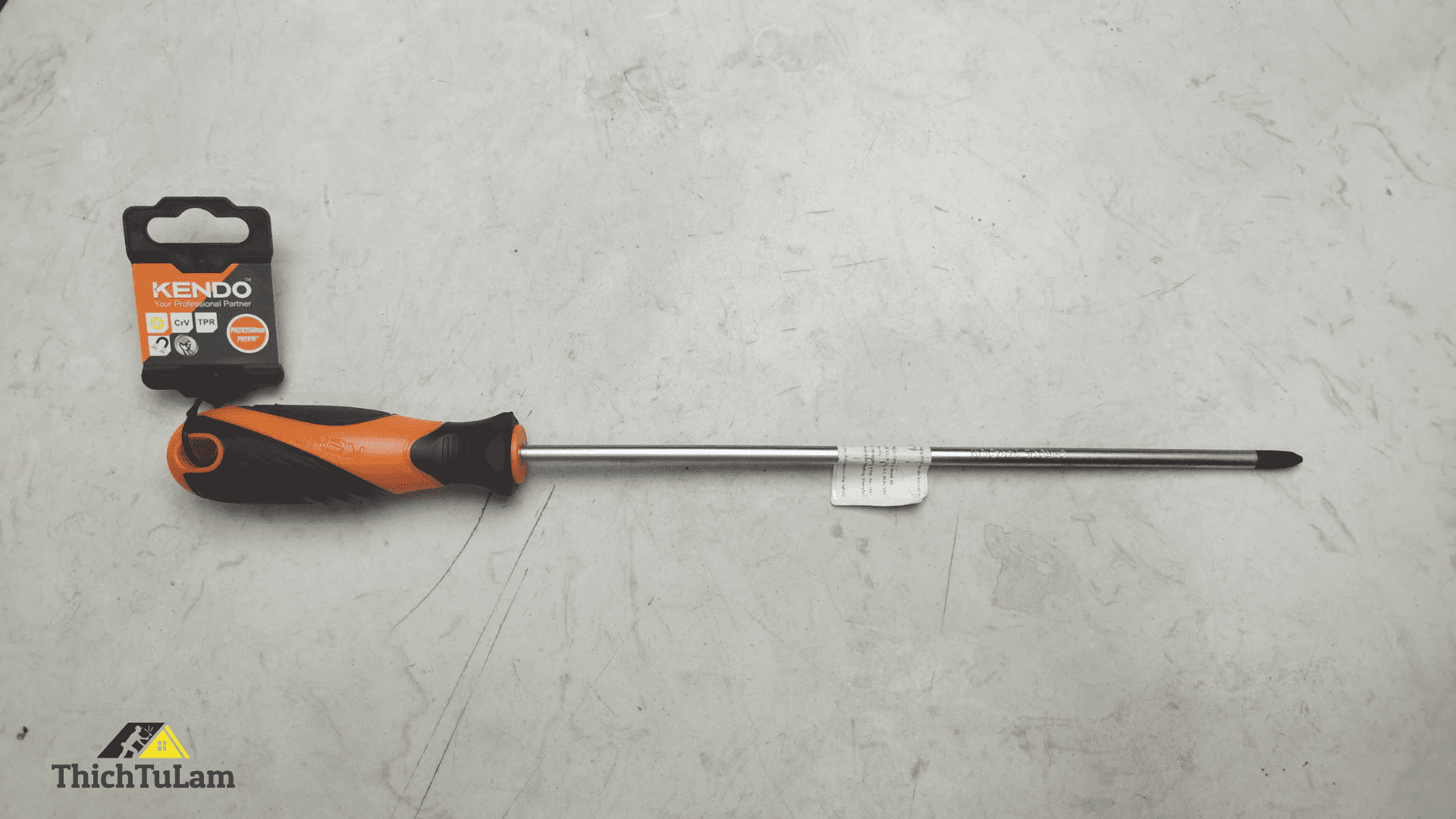 Tua vít bake bằng thép Cr-V tay cầm bọc cao su PH2x250mm Kendo 20134