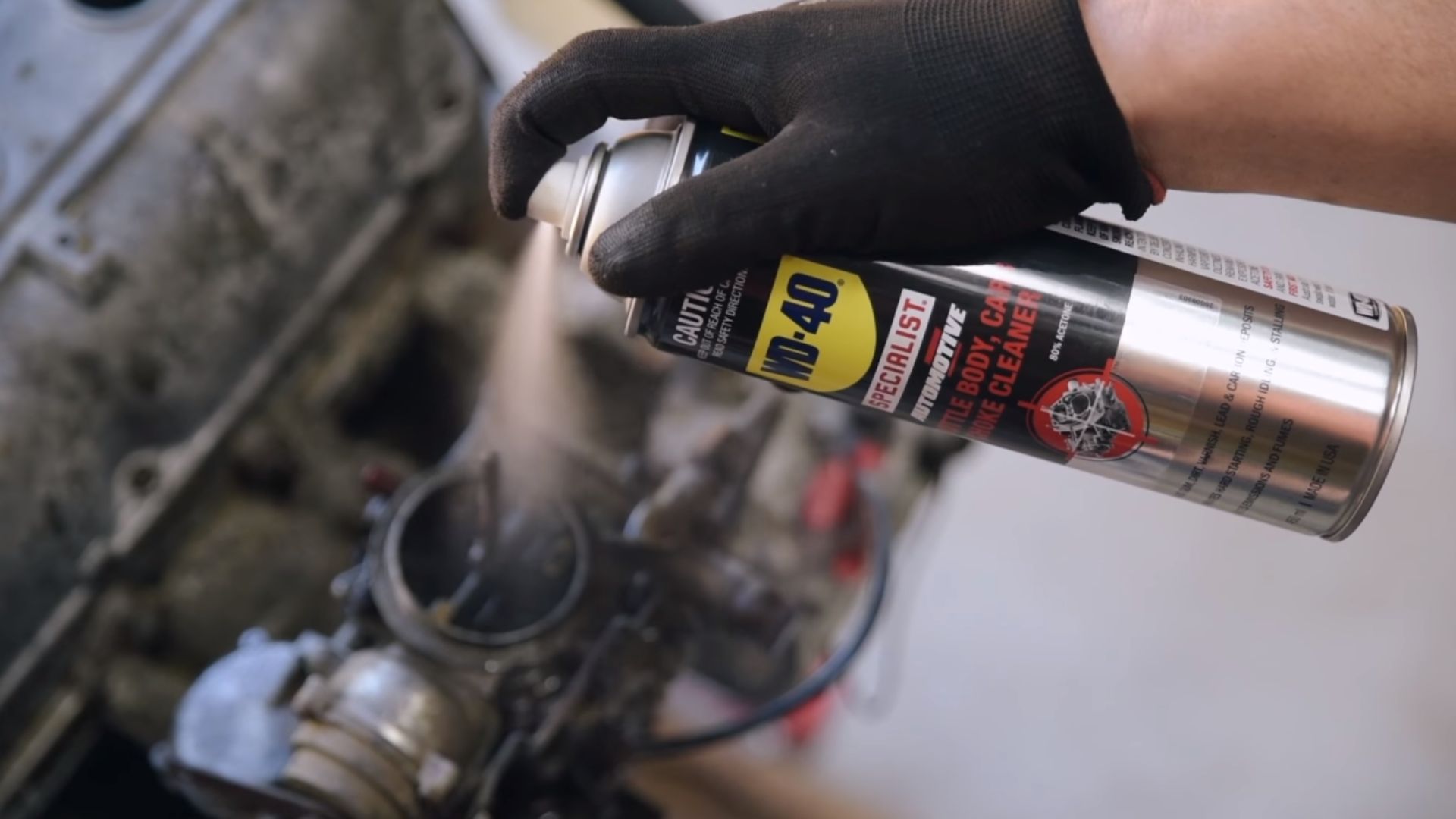 Dung dịch tẩy rửa bộ chế hòa khí 450ml (Throttl, Carb, Choke Cleaner) WD-40 351051