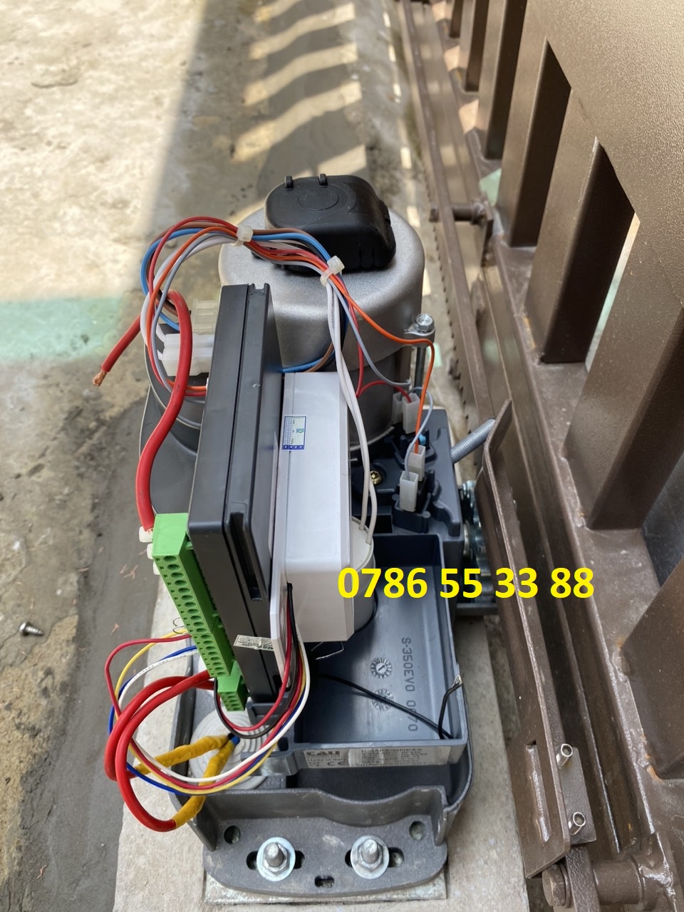 Bộ điều khiển đóng mở cổng tự động từ xa qua điện thoại thông minh DEVZONE HD Mini Wifi các loại động cơ tay đòn motor âm sàn cửa lùa xếp