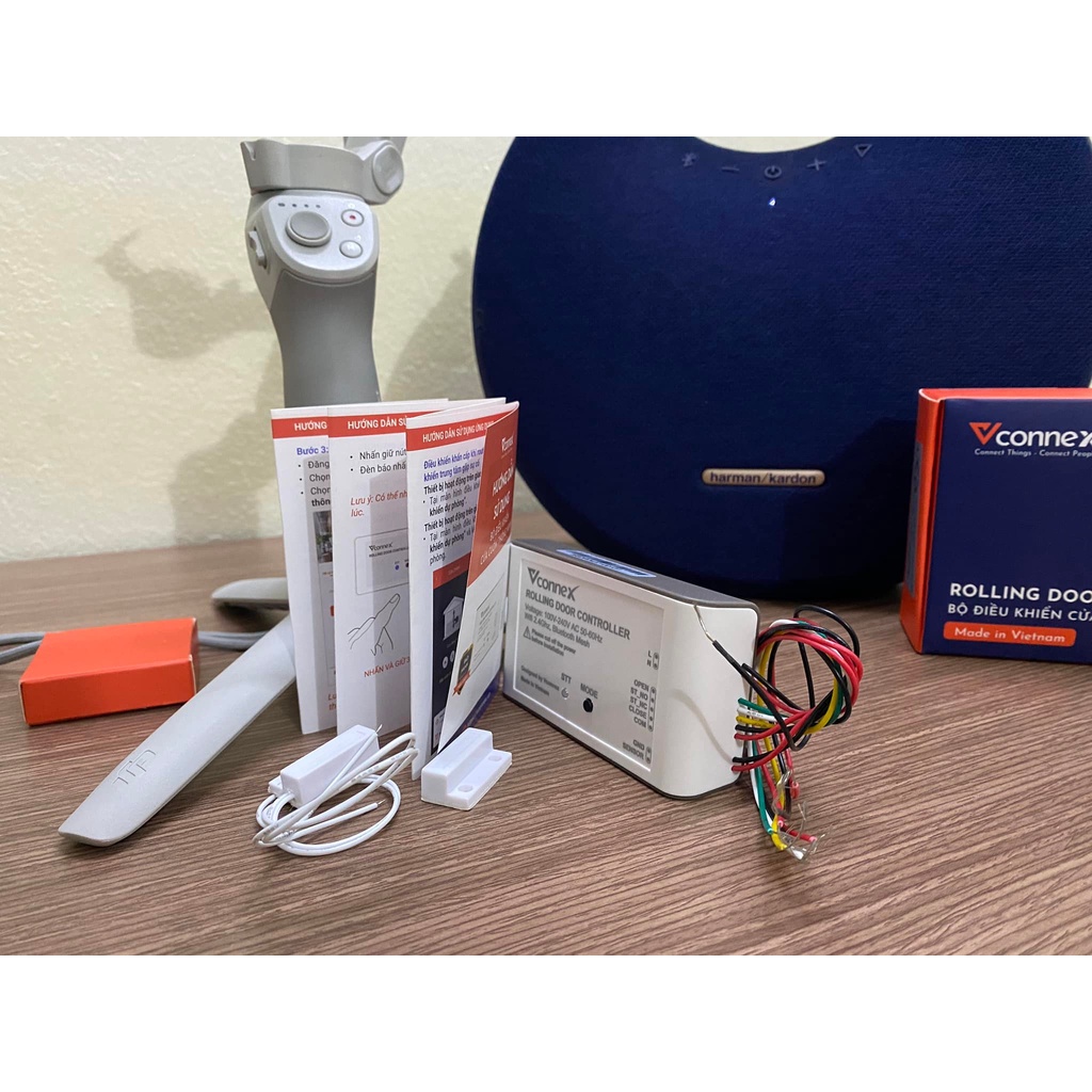 Bộ điều khiển đóng mở cửa cuốn bằng điện thoại thông minh VCONNEX wifi cảnh báo theo dõi cửa cổng từ xa cao cấp