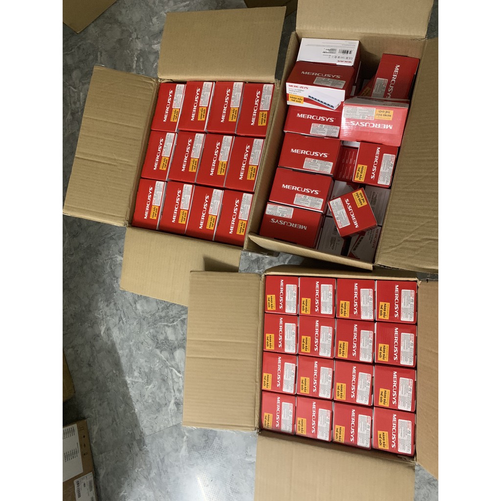 Bộ kích sóng Wifi MERCUSYS MW 300 RE 3 râu siêu khỏe cắm trực tiếp ổ điện tăng cường mở rộng vùng tín hiệu yếu