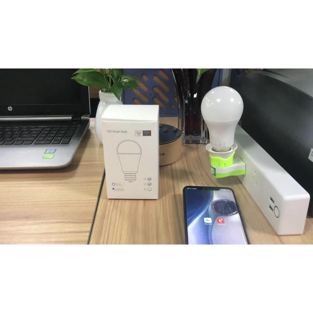 Bóng Đèn Thông Minh Wifi TUYA 9W Nhiều Màu Ấm Lạnh Đa Sắc Nháy Theo Nhịp Nhạc Điều Khiển Bật Tắt Từ Xa Qua Điện Thoại