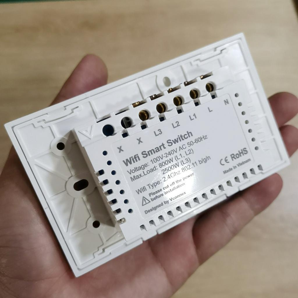 Công tắc cảm ứng thông minh wifi VCONNEX công suất cao 800 2500 W điều khiển bật tắt thiết bị từ xa qua điện thoại