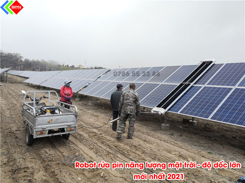 Robot Rửa Pin Mặt Trời Hiệu Suất Cao ABX Thiết Kế Mới Nhất 2021