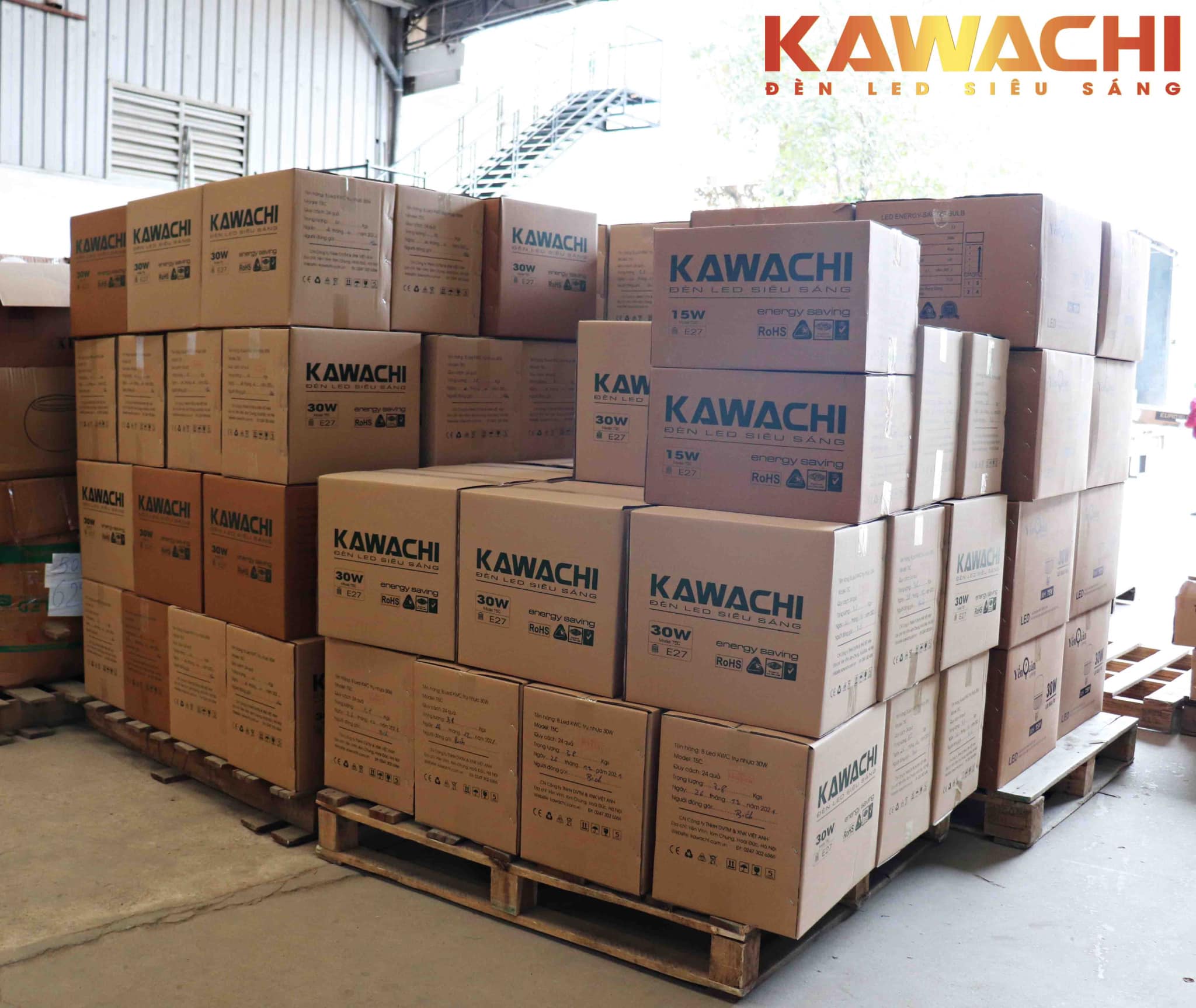 BÓNG ĐÈN HIỆU QUẢ LAN TOẢ NIỀM TIN