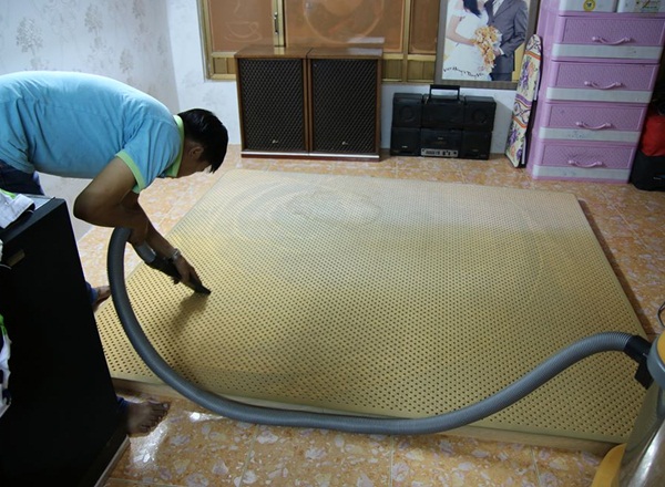 dịch vụ giặt đệm giá rẻ tại quận tây hồ hà nội.