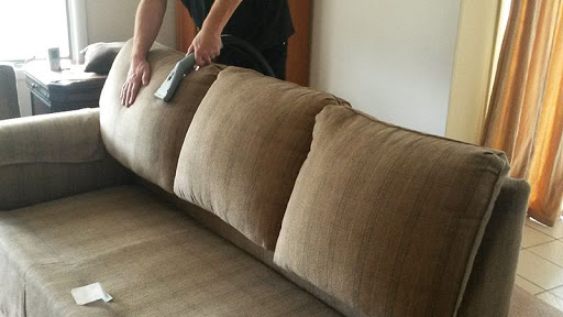 dịch vụ giặt ghế sofa chuyên nghiệp giá rẻ tại hoàng diệu ba đình hà nội.