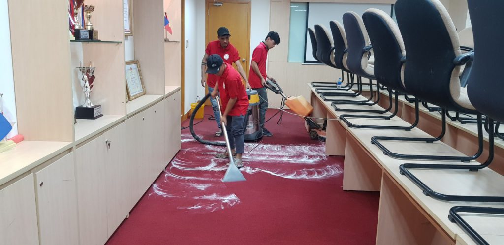 dịch vụ giặt thảm chuyên nghiệp giá rẻ tại quận thanh xuân hn.jpg