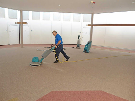 dịch vụ giặt thảm giá rẻ 7000m2 - qht việt nam