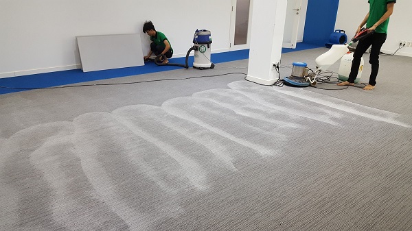 dịch vụ giặt thảm giá rẻ uy tín chuyên nghiệp tại hoàng sâm cầu giấy..