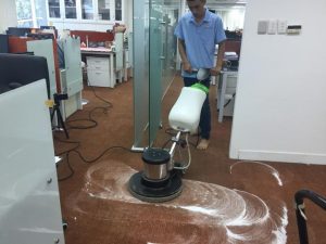 dịch vụ giặt thảm giá rẻ uy tín chuyên nghiệp tại trung kính cầu giấy.