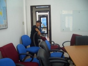 giặt ghế văn phòng giá rẻ uy tín tại hà nội.
