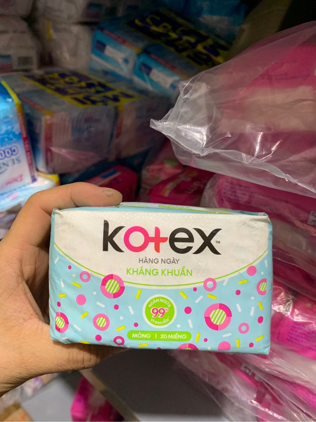 bvs-kotex-hang-ngay-khang-khuan-goi-20-mieng