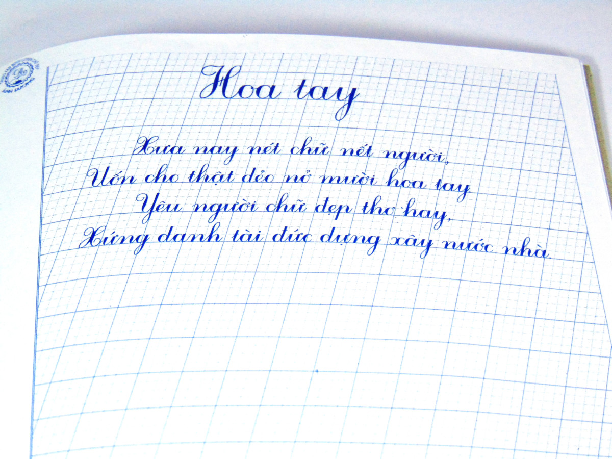 Các mẫu chữ đẹp dùng trong luyện viết chữ đẹp | Tata Foods