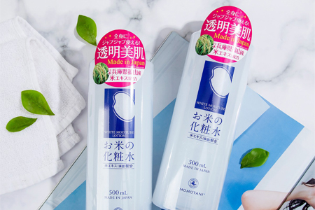 Nước hoa hồng Momotani White Moisture Lotion - Dưỡng sáng da nhờ nước gạo Nhật Bản