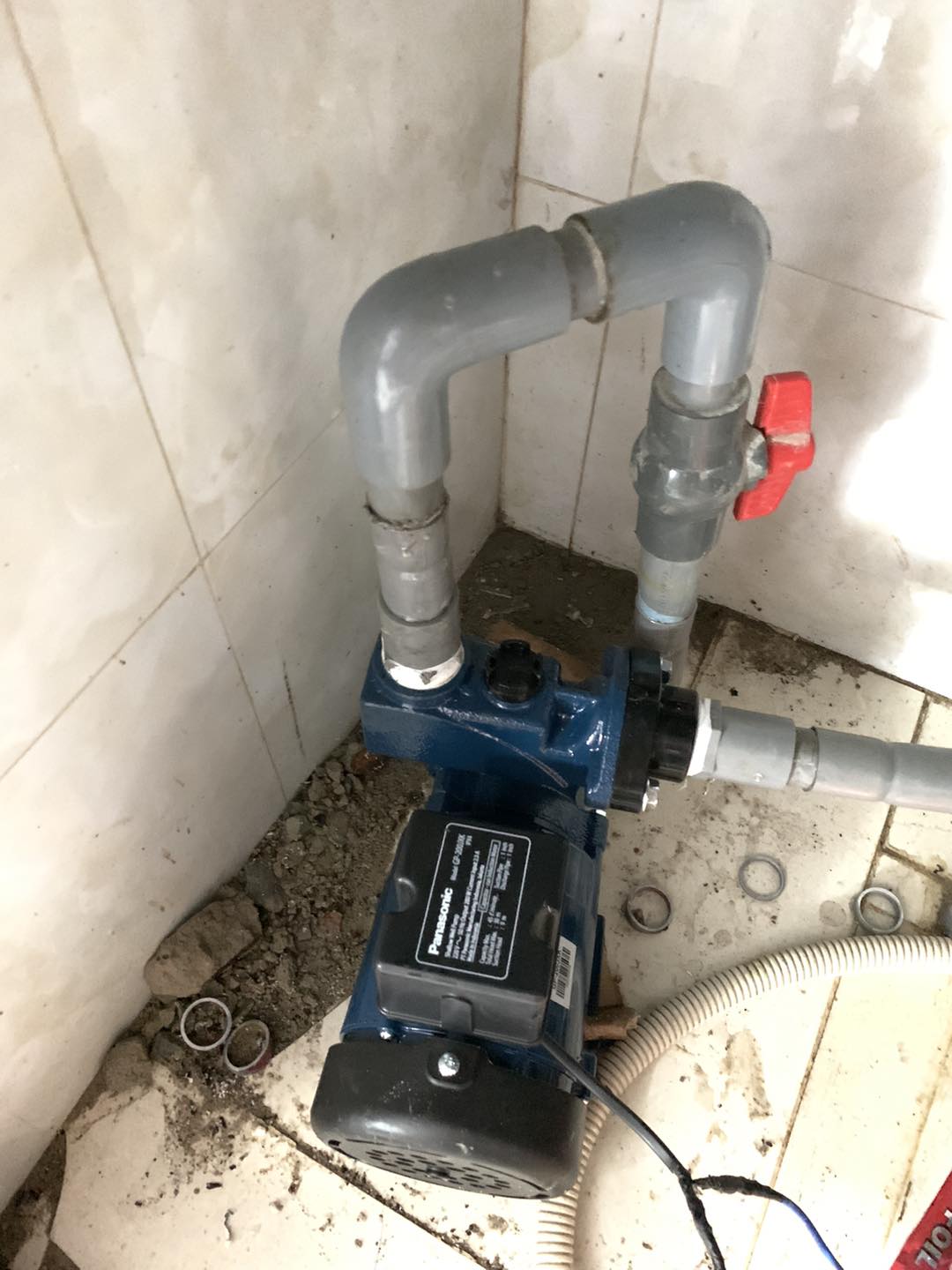 Dịch Vụ Sửa Máy Bơm Nước Bị Rò Rỉ Tại Quận 12 – Giải Pháp Tối Ưu Cho Máy Bơm Nước Của Bạn