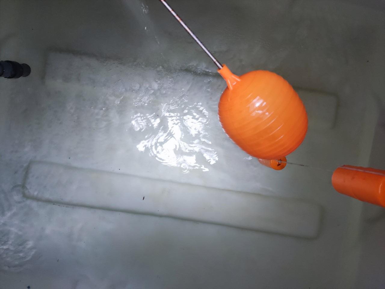 Sửa Chữa Lắp Đặt Phao Điện, Phao Cơ Bồn Nước Giá Rẻ Tại Quận TÂN PHÚ: Uy Tín - Chất Lượng 24/24h 098 230 8554