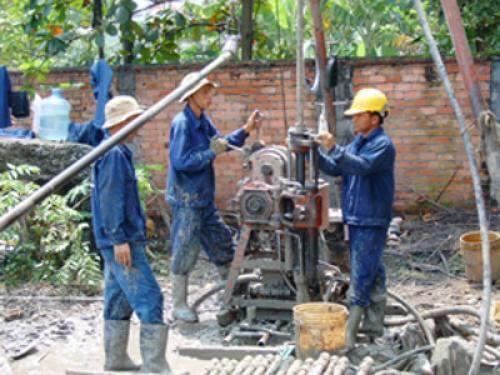 KHOAN GIẾNG NƯỚC