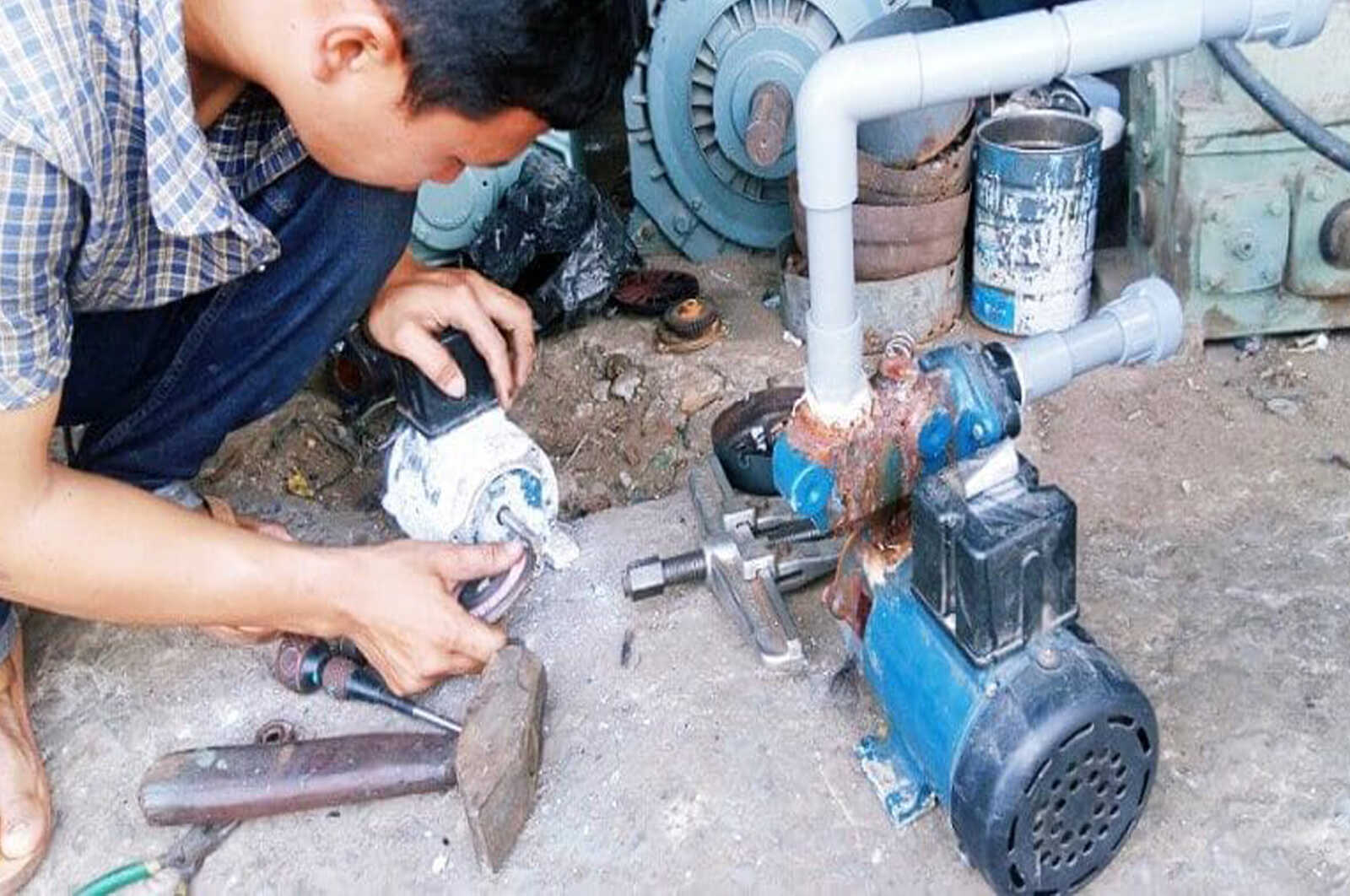 THỢ SỬA MÁY BƠM NƯỚC TẠI NHÀ 24/24 Ở TẤT CẢ CÁC QUẬN TẠI HCM