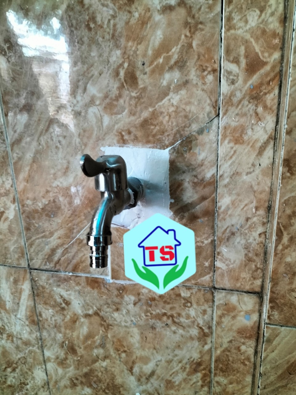 THỢ SỬA CHỮA & LẮP ĐẶT VÒI NƯỚC TẠI NHÀ CHUYÊN NGHIỆP - GIÁ RẺ - CÓ MẶT NHANH 