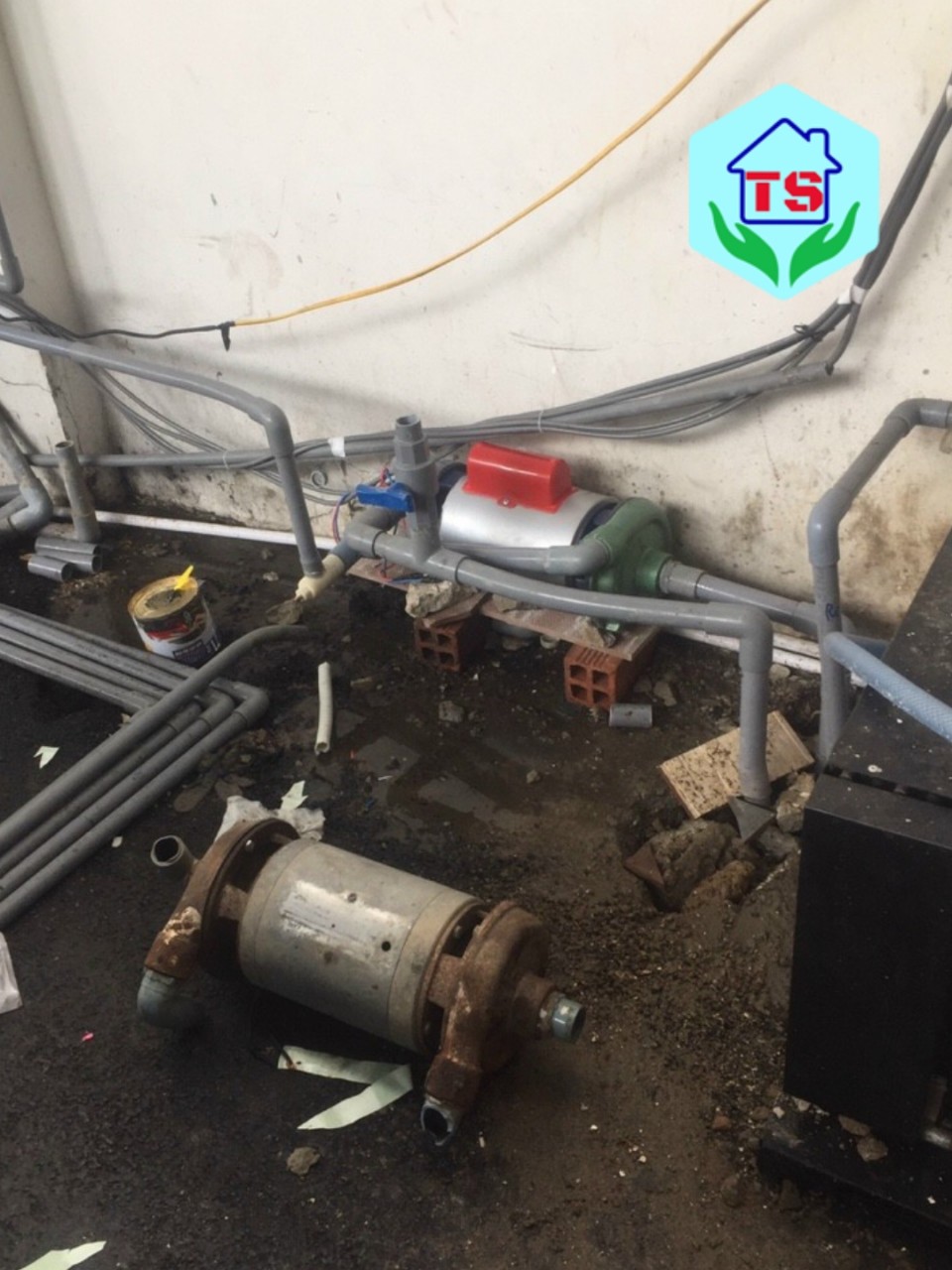 Thợ Sửa Máy Bơm Nước Khu Vực Lê Hồng Phong, Quận 10 : UY TÍN - CHẤT LƯỢNG