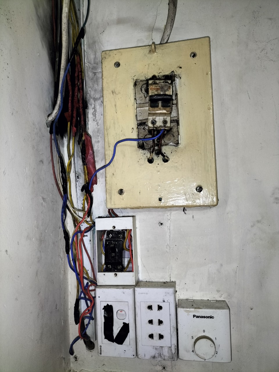 THỢ SỬA ĐIỆN CHẬP TẠI QUẬN TÂN BÌNH UY TÍN - CHẤT LƯỢNG