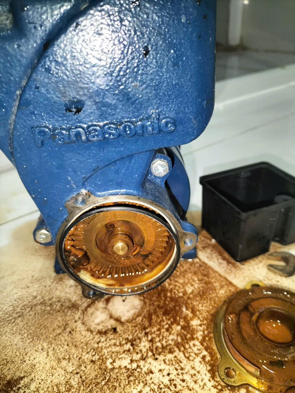 Dịch Vụ Sửa Máy Bơm Nước Bị Rò Rỉ – Giải Pháp Tối Ưu Cho Máy Bơm Nước Của Bạn