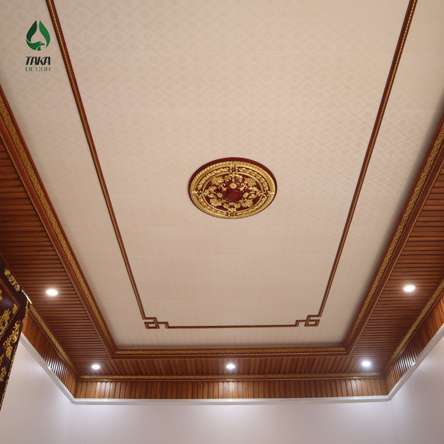 Trần Nhựa Giật Cấp Kết Hợp Lam Sóng & Tấm Ốp Nano – Giải Pháp Trang Trí Đột Phá Cho Không Gian Sống