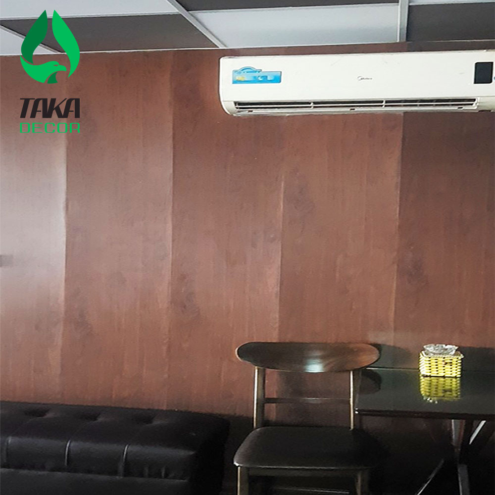 Tấm ốp tường pvc chất lượng thấp