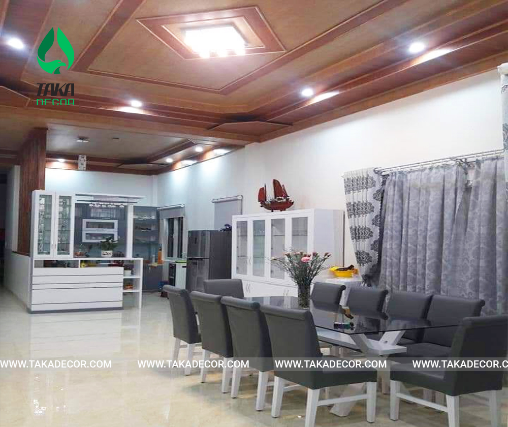 công trình thi công tấm nhựa ốp tường pvc giả gỗ mã Taka 