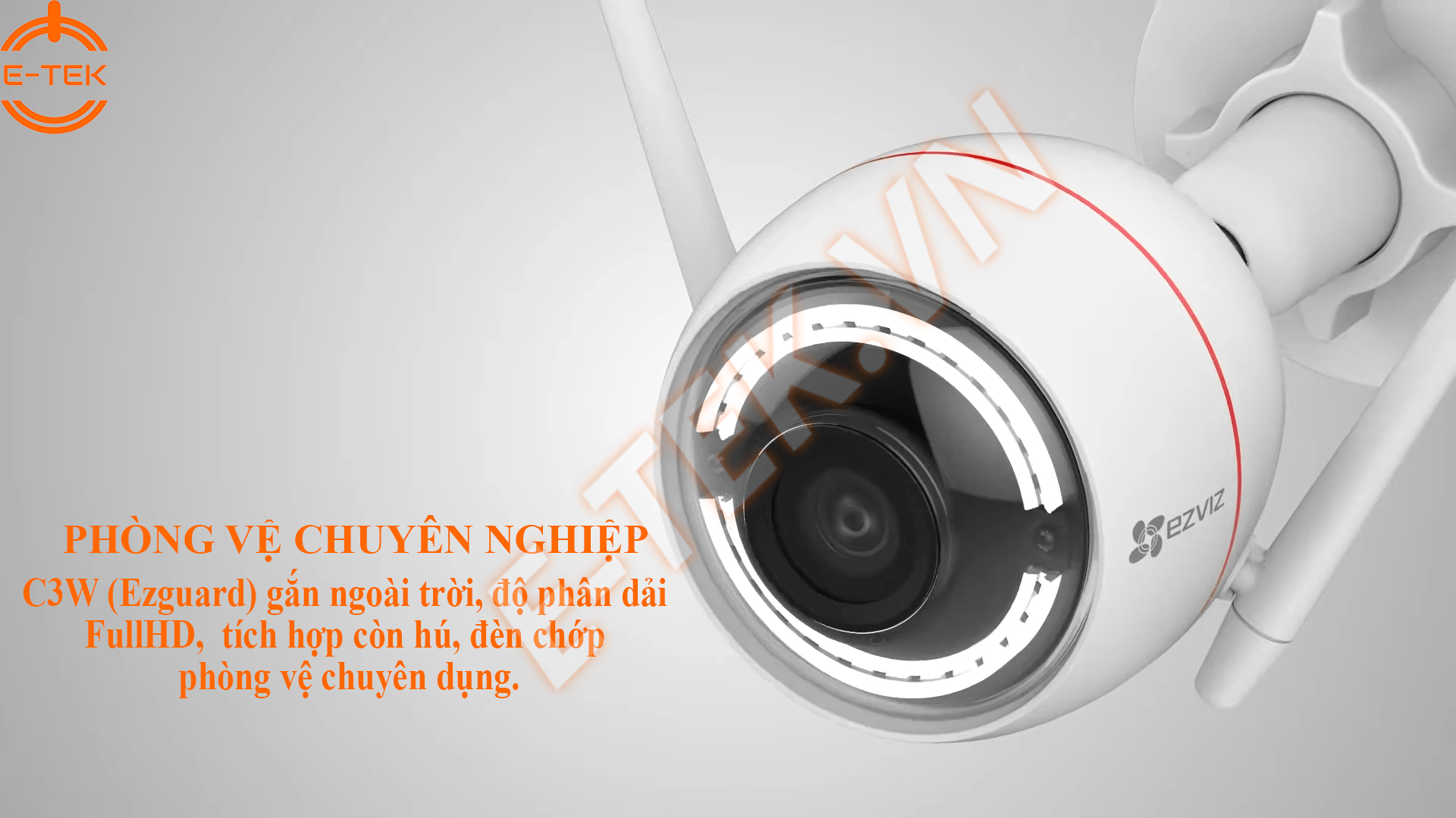 camera ngoài trời C3W chủ động phòng vệ ngôi nhà của bạn từ xa.