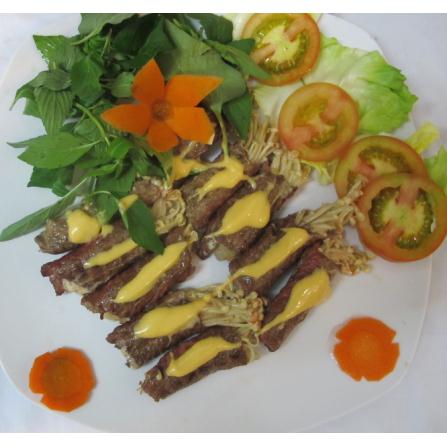 BÒ CUỘN KIM CHÂM NƯỚNG