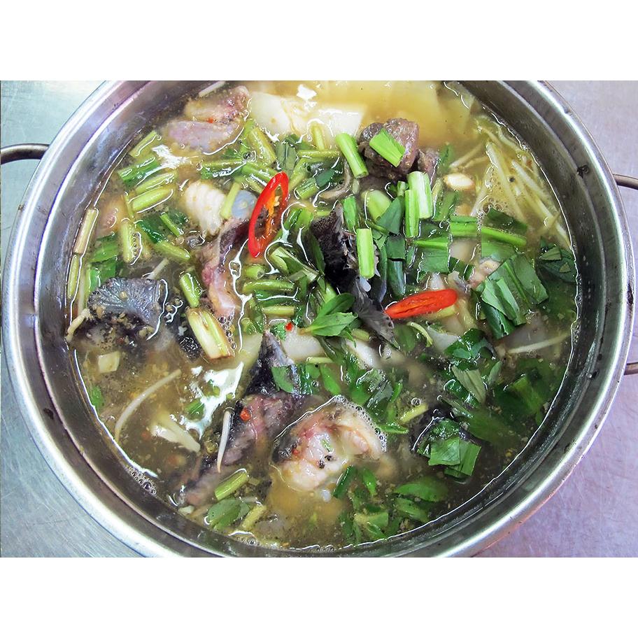 CÁ TẦM NẤU MĂNG CHUA