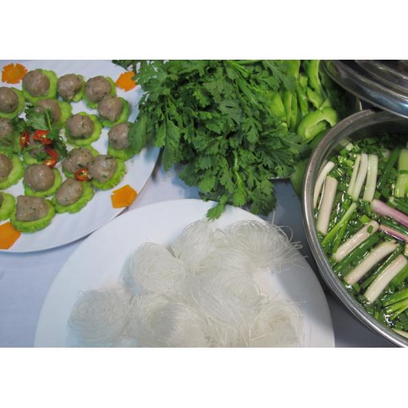 LẨU CÁ THÁC LÁC KHỔ QUA