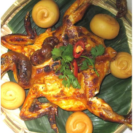 GÀ QUAY BÁNH BAO